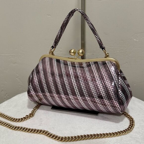 Sequin Embossed Genuine Leather Kisslock Baguette Bag/Shoulder Bag/Crossbody - Picture 1 of 15